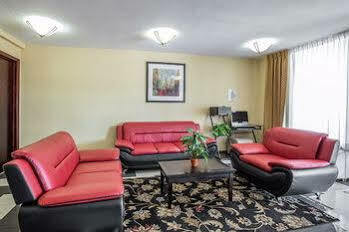 Inn Quality Acworth